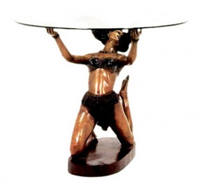 Sitting Lady on Base Table Sitting Lady on Base Table