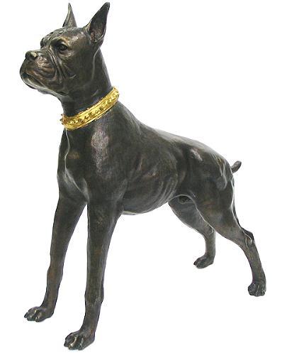 bronze golfer statue
