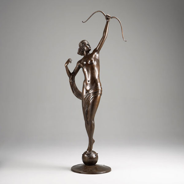 Bronze Lady Archer Fountain Very